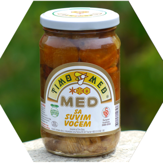 Med sa suvim voćem